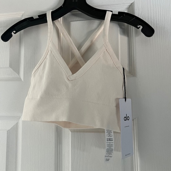 Alo Yoga seamless ribbed low back bra - Picture 1 of 4